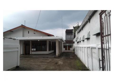 Jual rumah 1.200 m2 strategis tengah kota Tulungagung belakang Polres