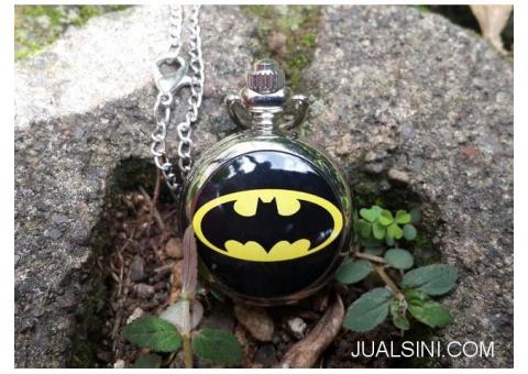 Jam Saku Unik Super Hero Batman P785 With Necklace Chain