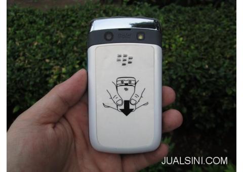 Blackberry Onix 2 9780 Seken Jadul Kolektor Item