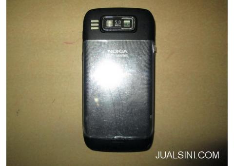 Hape Jadul Nokia E72 Seken Mulus Kolektor Item
