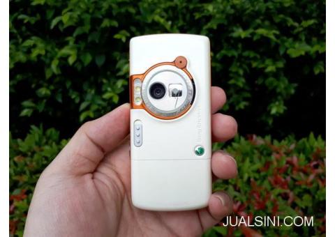 Hape Jadul Sony Ericsson W800i Walkman Phone Seken Fullset Eks Garansi
