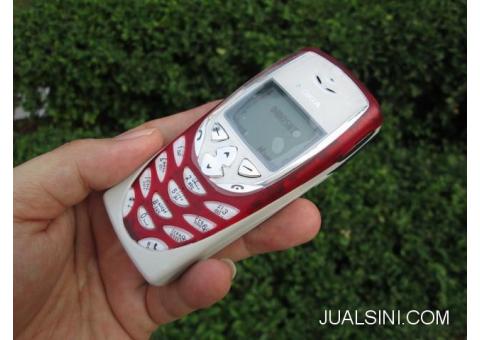Hape Jadul Nokia 8310 Seken Mulus Kolektor Item