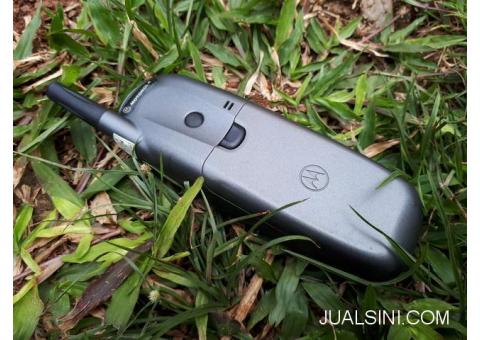 Hape Jadul Motorola L2000 L-Series Seken Langka Sinyal Kuat