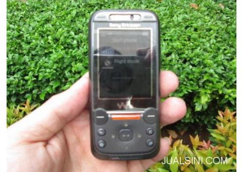 Sony Ericsson Jadul W850 Walkman Seken Fullset Eks Garansi Resmi