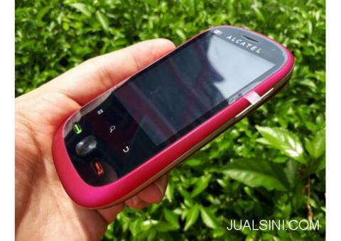 Hape Alcatel One Touch 890D Seken Android Mulus Murah Terjangkau