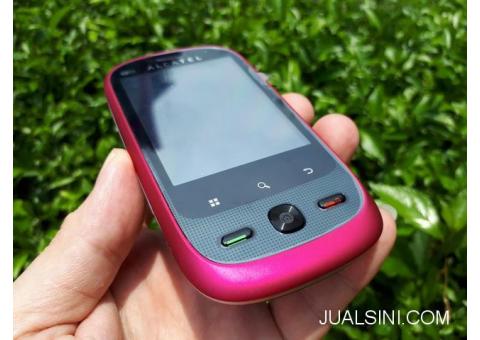 Hape Alcatel One Touch 890D Seken Android Mulus Murah Terjangkau