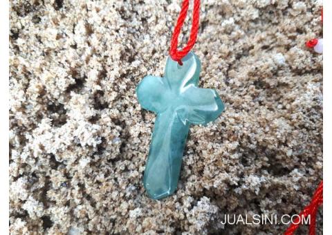 Liontin Batu Permata Giok Jadeite Jade Type A Burma Salib JDT024