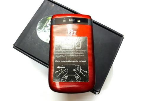 Hape Blackberry Torch 9800 New Garansi Resmi TAM Sisa Stok