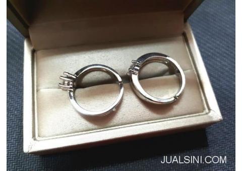 Ring Cincin Couple Titanium TTN002 Dengan Kotak Mewah