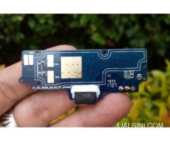 Konektor USB Charger Plug Board Blackview BV8000 Phone Original